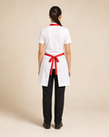 Avental Red em modelo feminino - costas